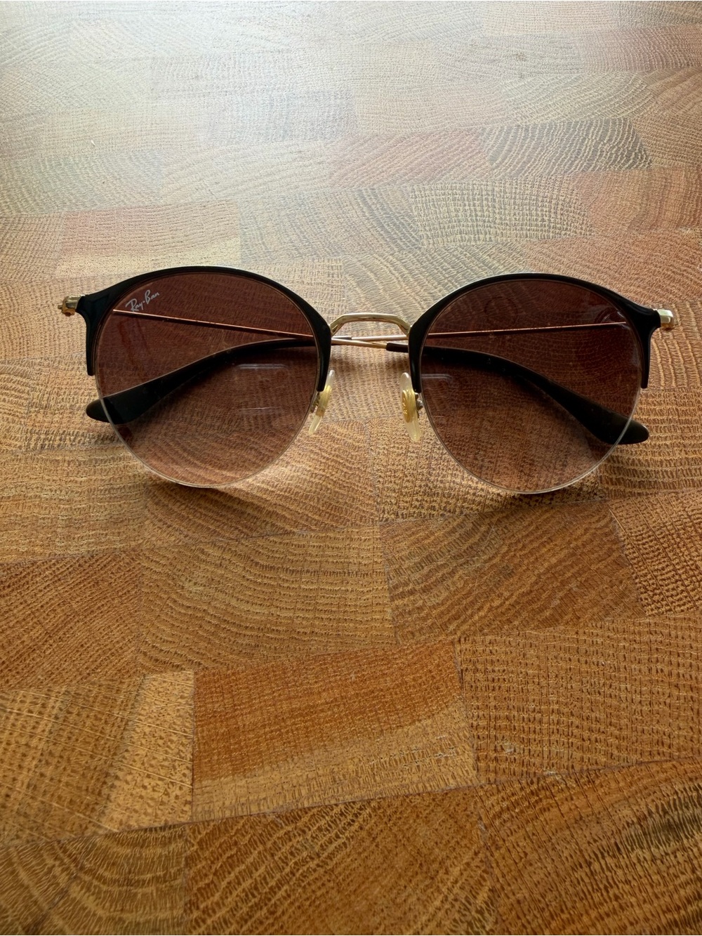 Ray-Ban Women's Round Metal Sunglasses in Black and Brown